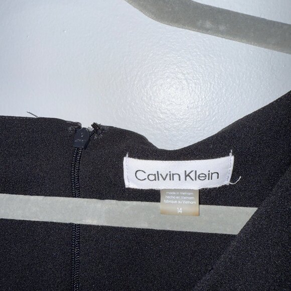 NWT Calvin Klein Womens V-Neck Black Sleeveless Jumpsuit Back Zipper Size 14 - Picture 4 of 6